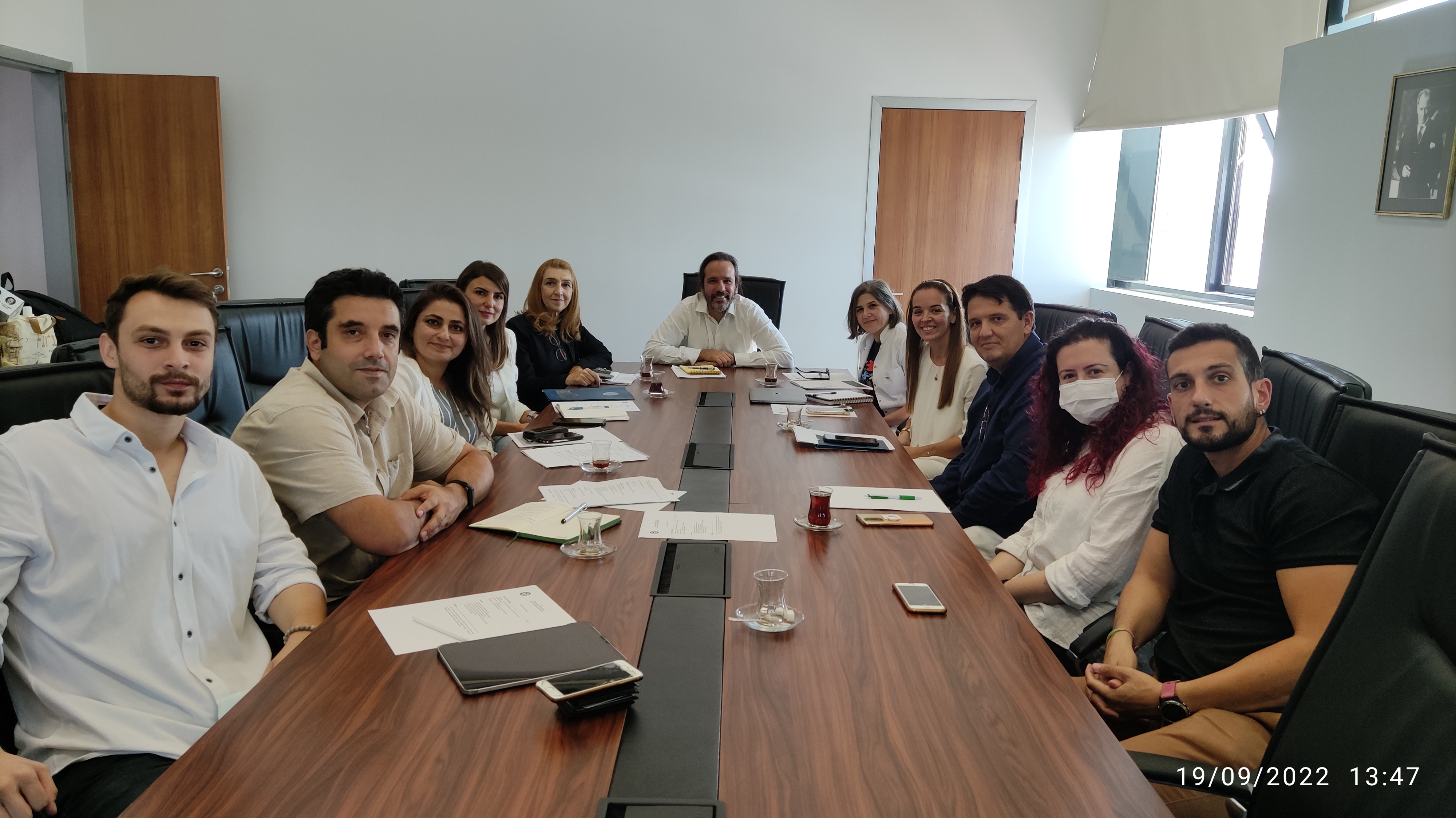 Diş Hekimliği Fk. bilgilendirme toplantısı-19-09-2022 foto 2.jpg (2.34 MB)