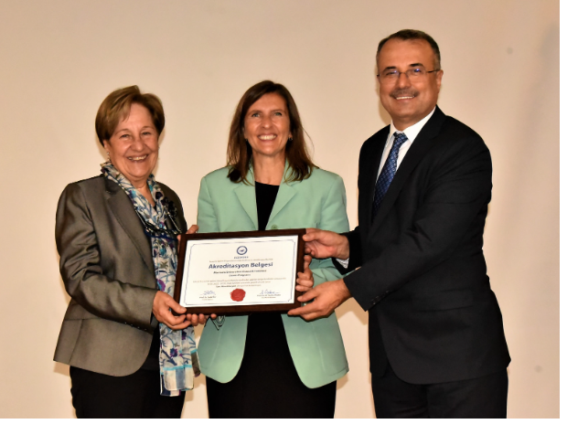 Eczacılık Fk akreditasyon 29-09-22.png (491 KB)