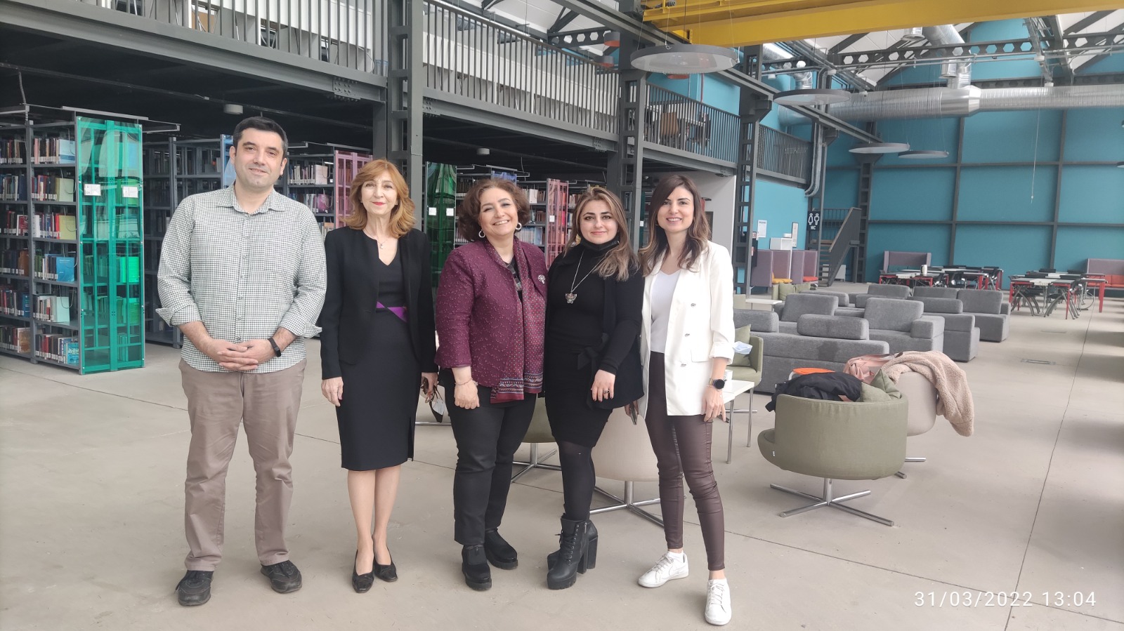 Kutuphane gezi-3.JPG (343 KB)