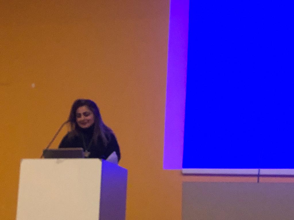 RHHX0124.JPG (44 KB)