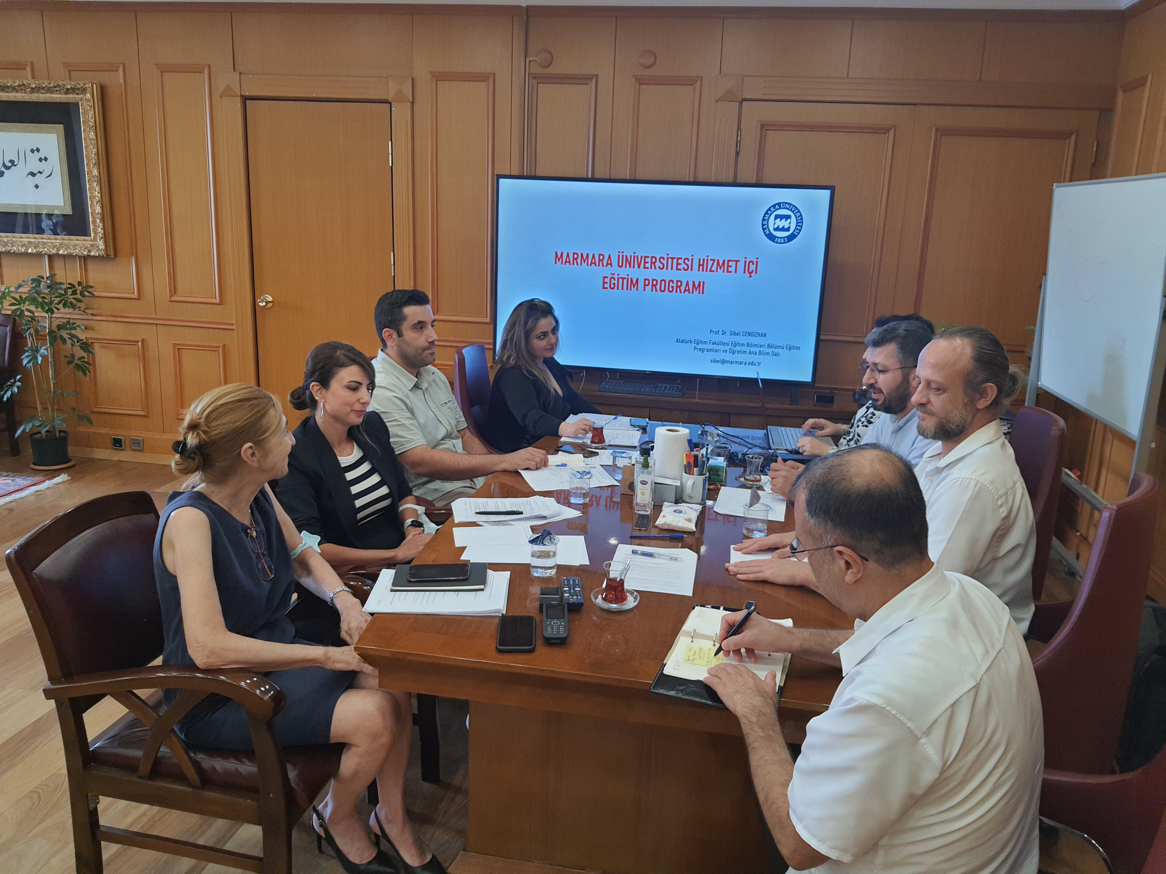 Rektör Hoca ile 03-08-2022 toplantı foto-4.jpg (2.68 MB)